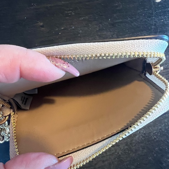 Coach coin and card Holder…. Used a couple of times .. like new - Picture 2 of 6